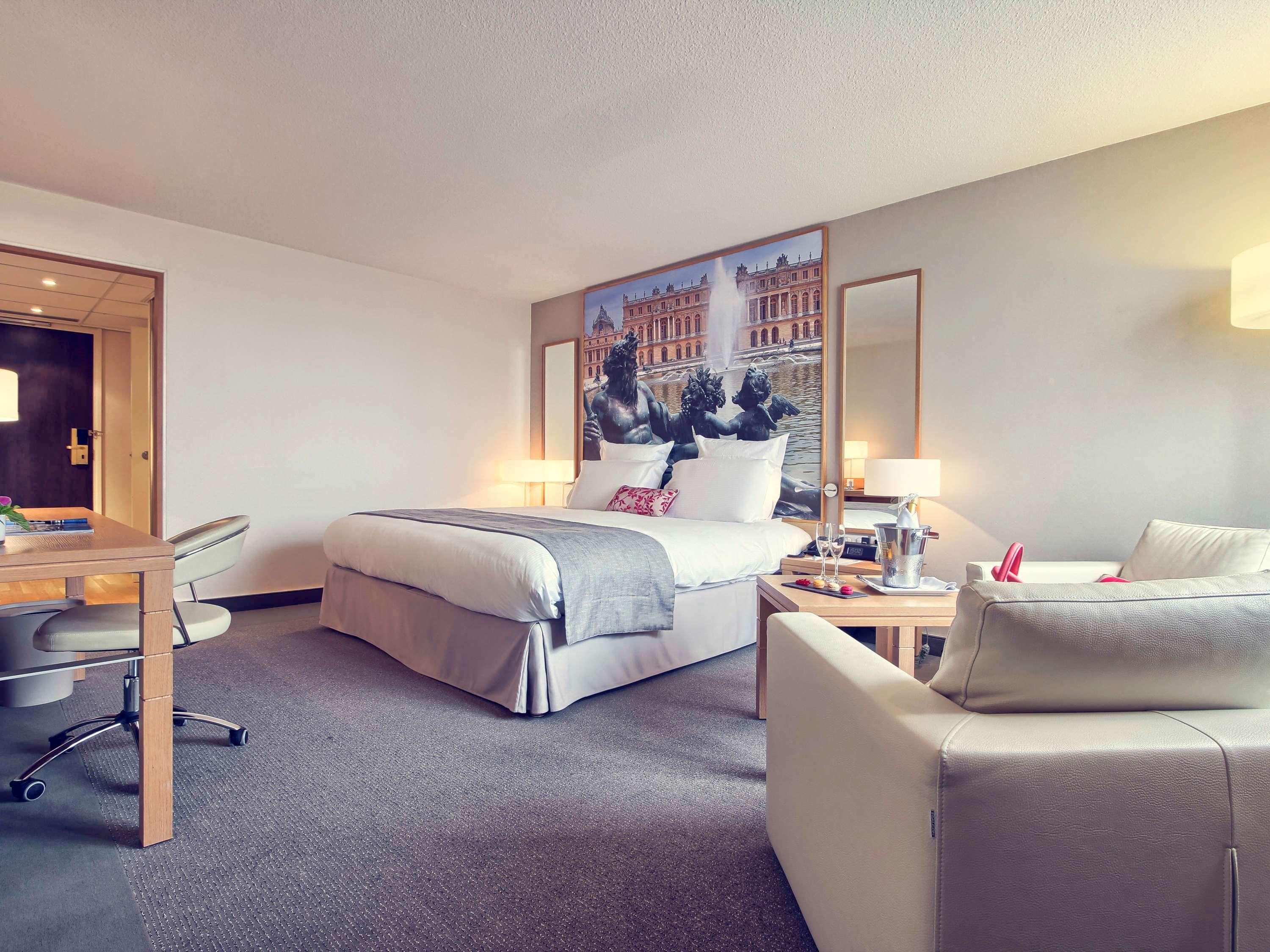 Mercure Paris Velizy Экстерьер фото