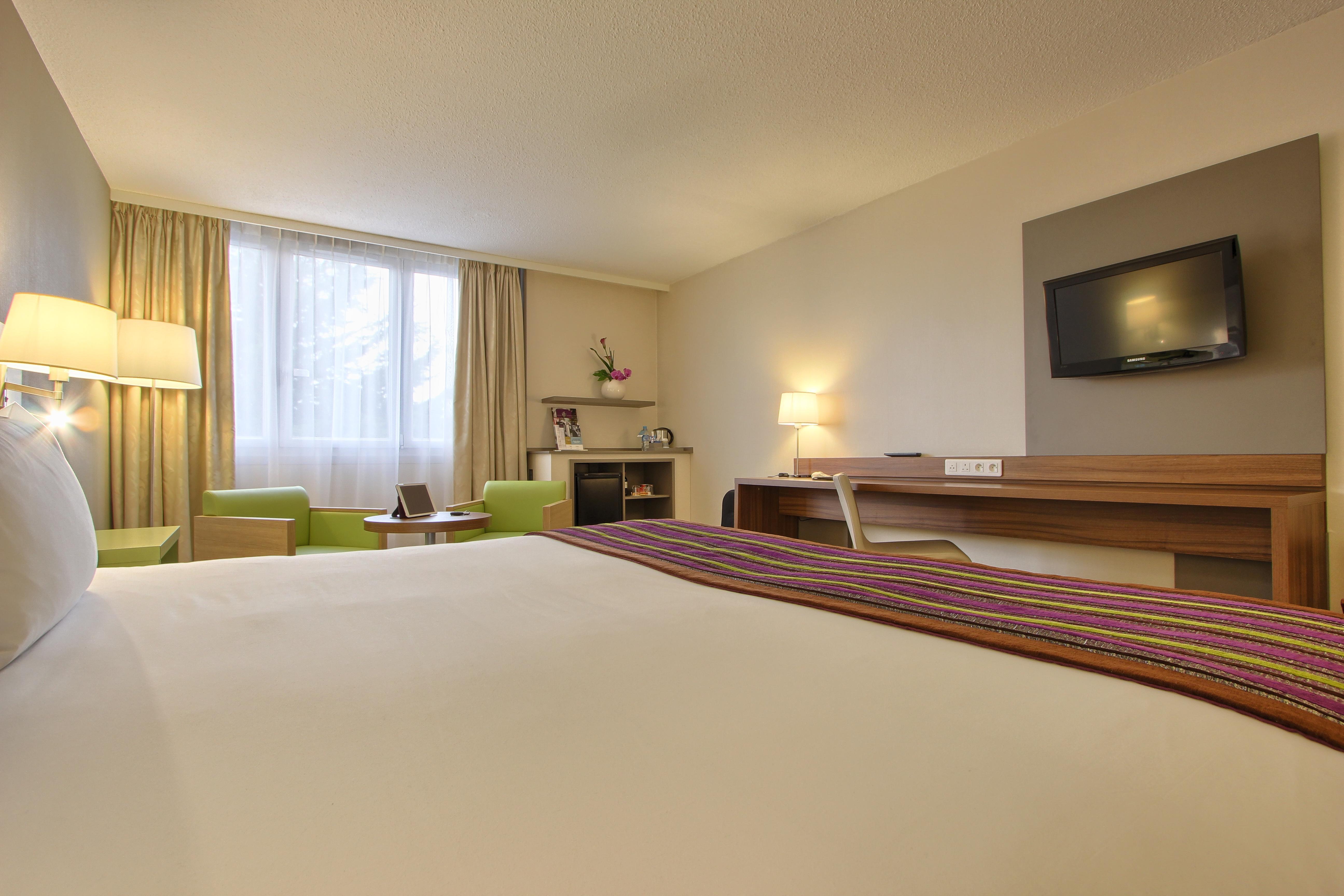 Mercure Paris Velizy Экстерьер фото