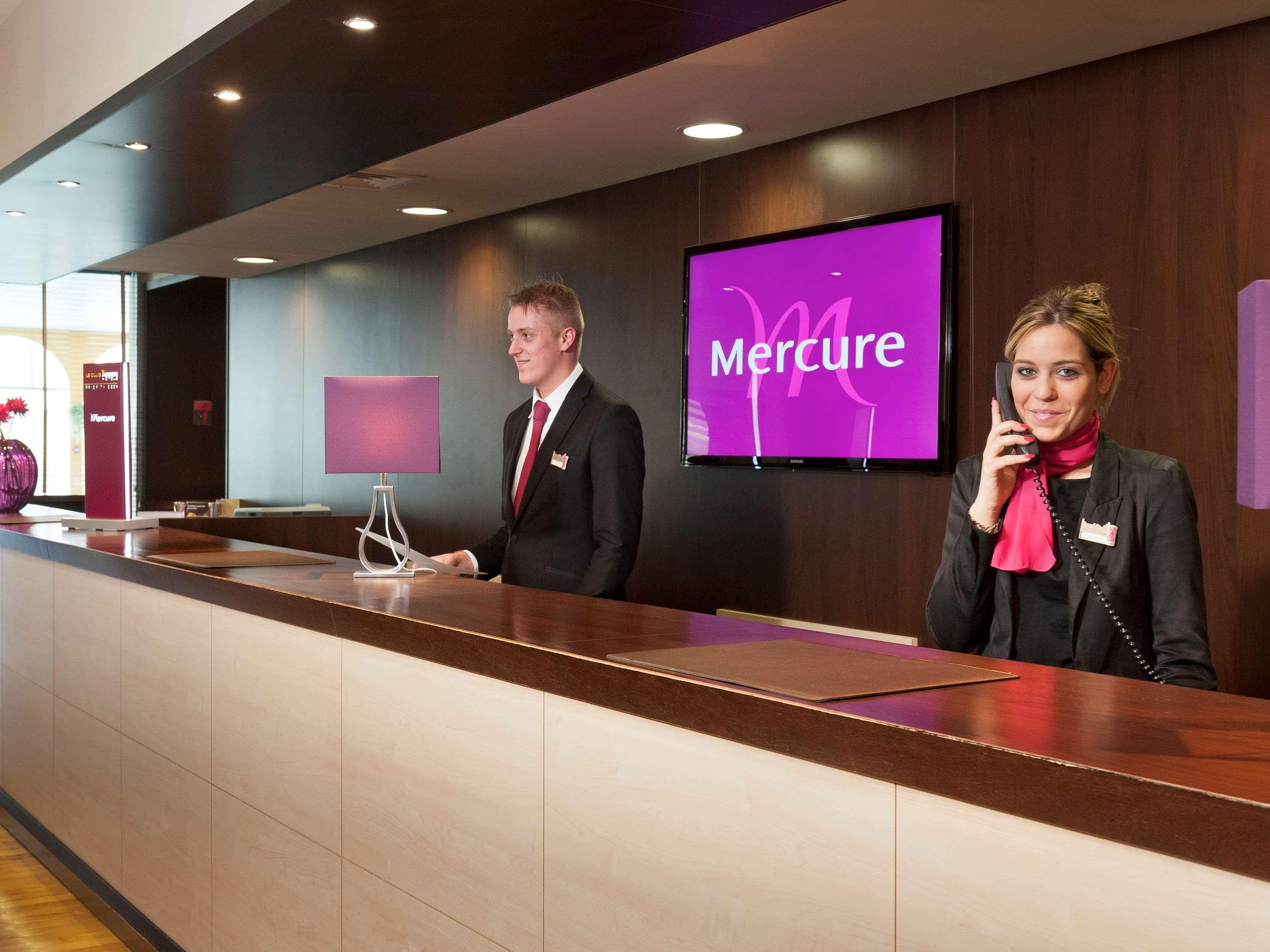 Mercure Paris Velizy Экстерьер фото